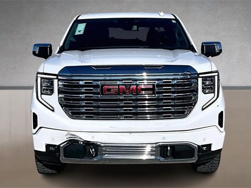 Used 2023 GMC Sierra 1500 Denali image 3