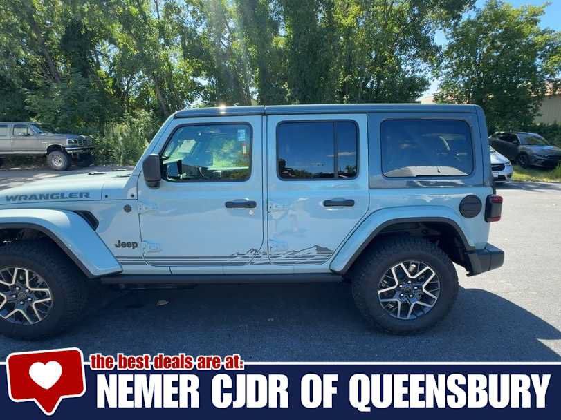 New 2026 Jeep Wrangler Unlimited Sahara w/ Rockslide Package AWD/4WD image 5