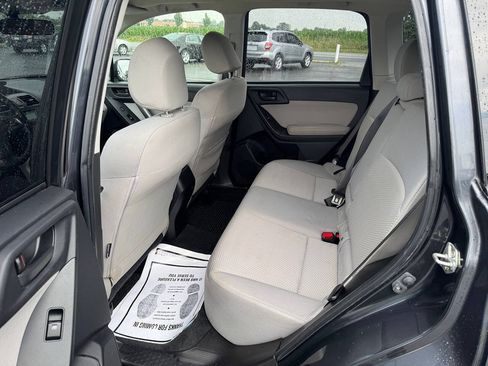 Used 2014 Subaru Forester 2.5i Premium w/ All-Weather Package AWD/4WD image 12