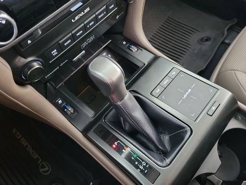 Used 2022 Lexus GX 460 Premium image 10