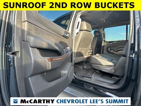 Used 2020 Chevrolet Suburban LT image 30