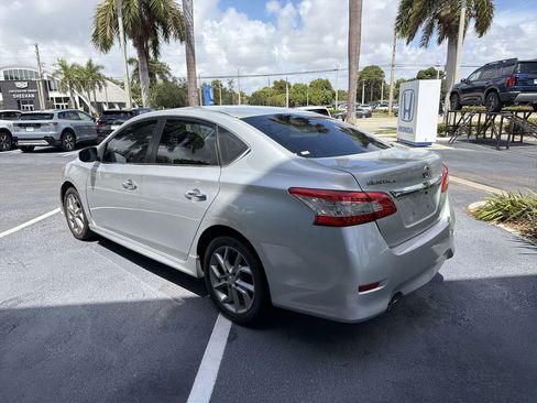 Used 2013 Nissan Sentra SR FWD image 7