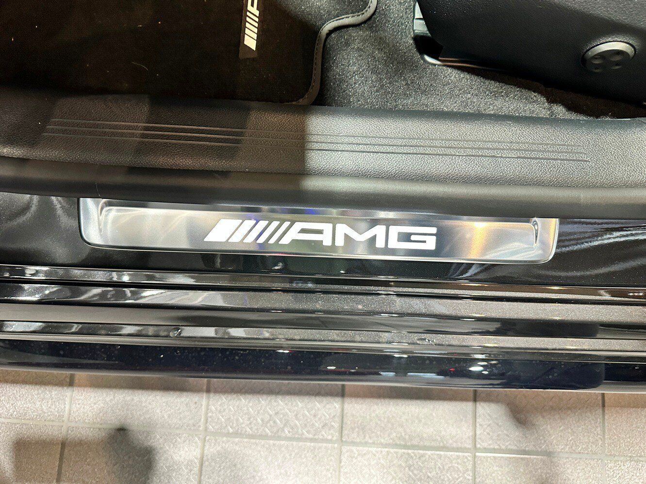 Certified 2025 Mercedes-Benz E 53 AMG e 4MATIC Sedan image 16