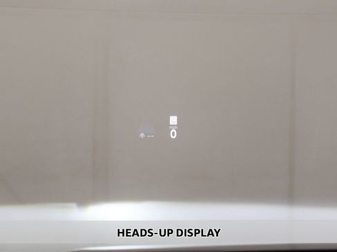 Used 2025 Volkswagen Golf R Black Edition image 7