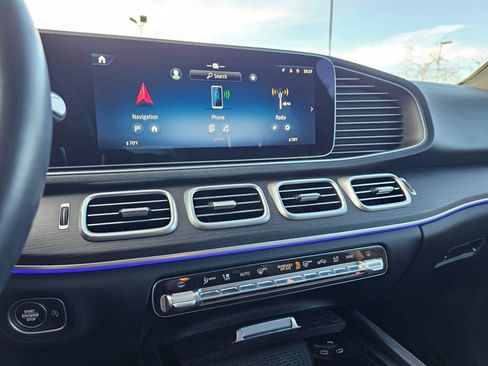 Used 2024 Mercedes-Benz GLE 350 4MATIC image 19