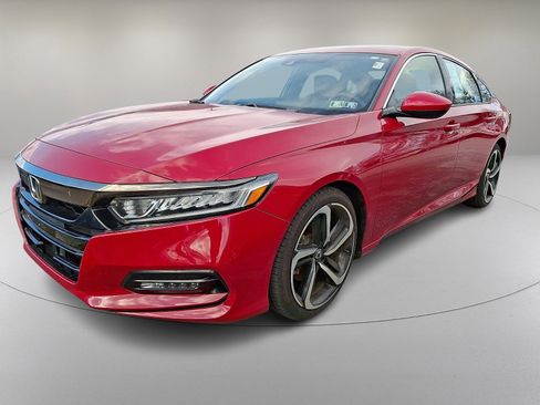 Used 2019 Honda Accord Sport image 5