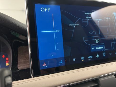 New 2026 Lincoln Corsair Reserve image 13