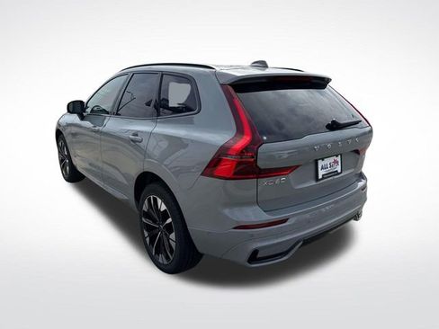 New 2026 Volvo XC60 B5 Plus w/ Climate Package image 6