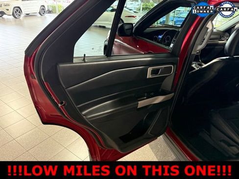 Used 2022 Ford Explorer XLT w/ Equipment Group 202A image 18