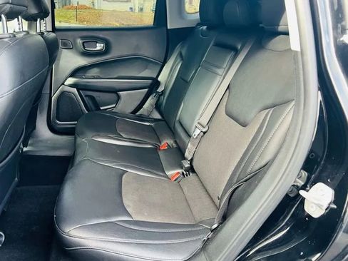 Used 2018 Jeep Compass Latitude w/ Popular Equipment Group image 25