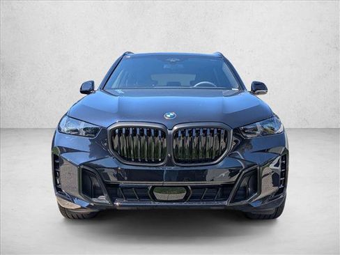 New 2026 BMW X5 xDrive40i w/ M Sport Package AWD/4WD image 5