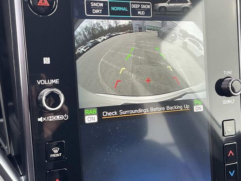 New 2025 Subaru Forester Limited image 30