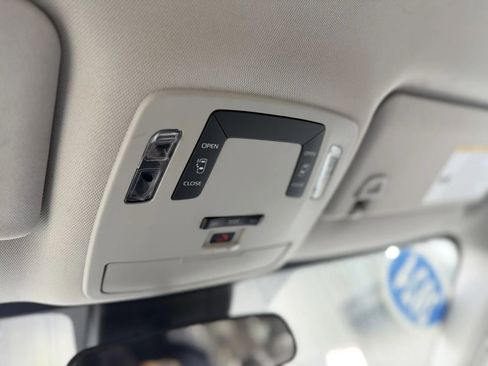 Used 2024 Toyota Sienna LE image 35