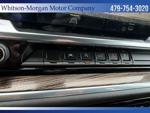 Used 2022 Chevrolet Silverado 1500 LT AWD/4WD image 32