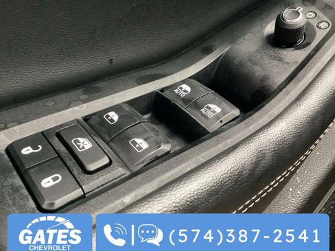 Used 2022 Jeep Grand Cherokee L Laredo AWD/4WD image 28