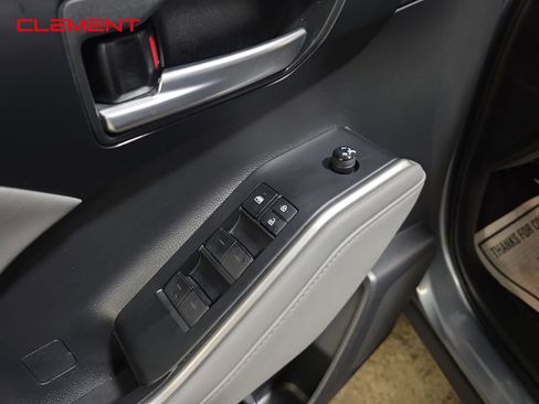 Used 2020 Toyota Highlander XLE w/ Protection Package #3 image 26