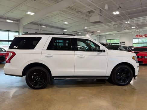 Used 2021 Ford Expedition XLT AWD/4WD image 8
