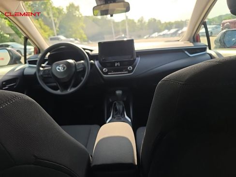 Used 2026 Toyota Corolla LE FWD image 27