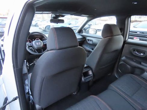 Certified 2023 Honda HR-V Sport image 15