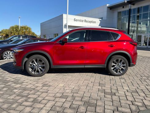 Used 2021 MAZDA CX-5 Signature image 11