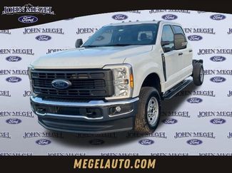 New 2026 Ford F250 XL w/ XL Chrome Package video 1