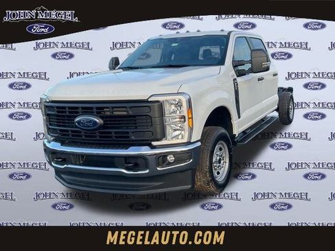 New 2026 Ford F250 XL w/ XL Chrome Package image 1