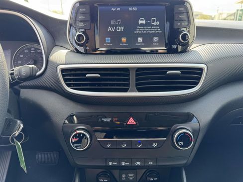 Used 2019 Hyundai Tucson SE image 22