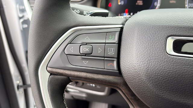 New 2027 Jeep Grand Cherokee Limited AWD/4WD image 13
