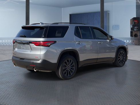 Used 2023 Chevrolet Traverse RS AWD/4WD image 6