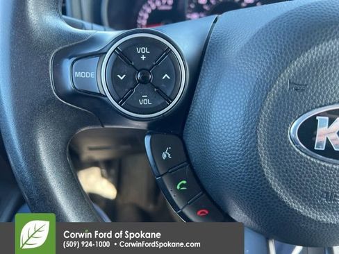 Used 2017 Kia Soul image 15