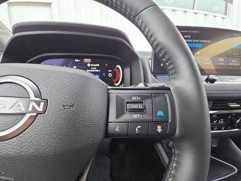 New 2026 Nissan Rogue Platinum image 12