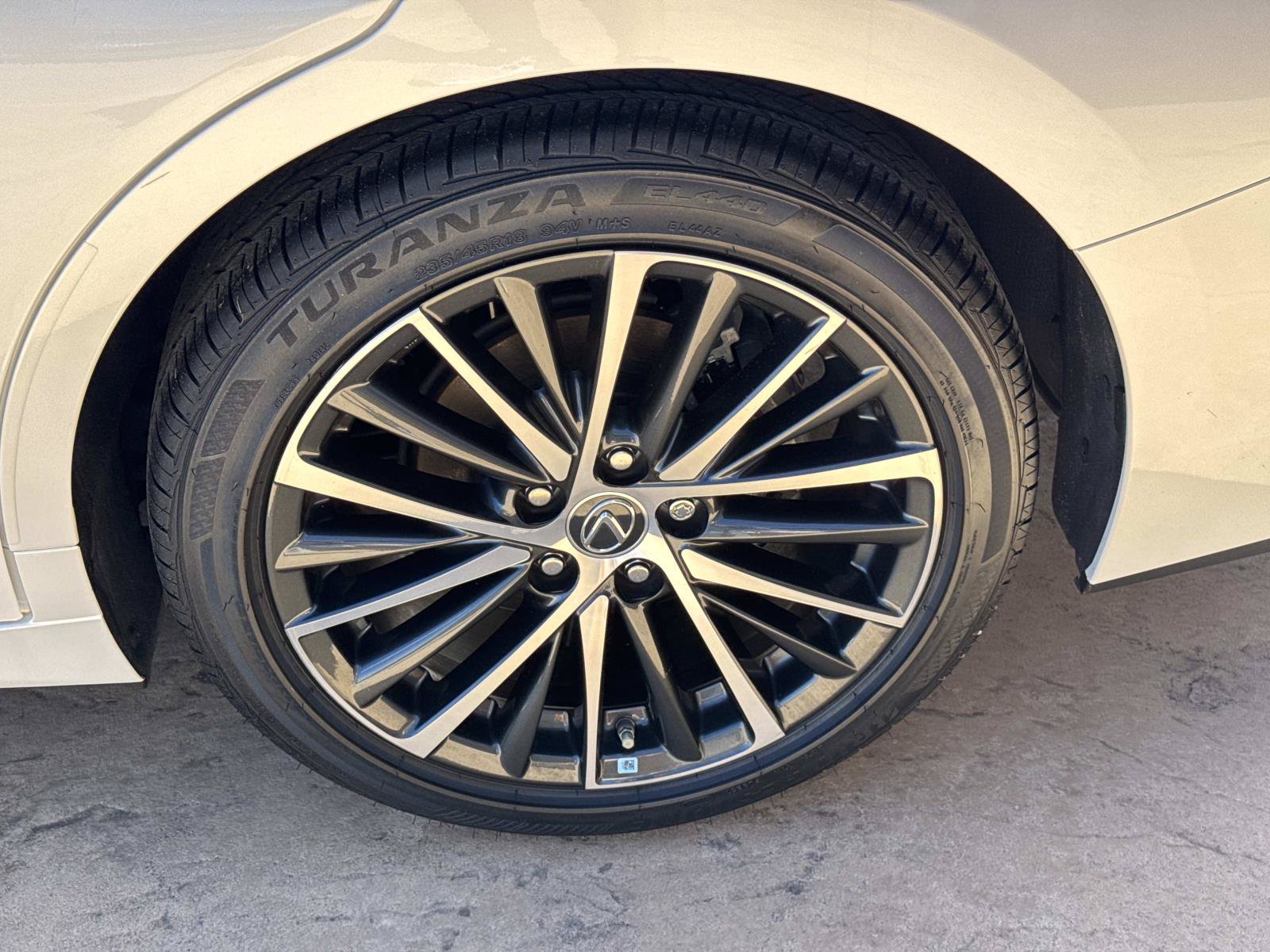Certified 2025 Lexus ES 350 w/ Premium Package FWD image 22