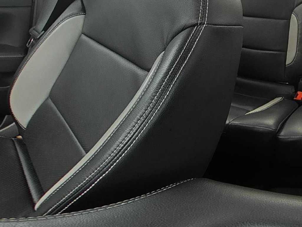 Used 2018 Chevrolet Silverado 1500 LT w/ All Star Edition RWD image 12