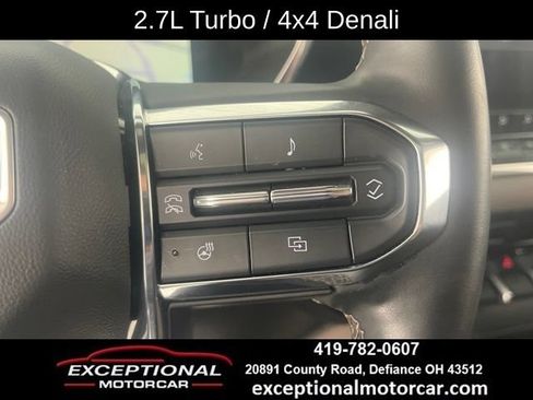 Used 2025 GMC Canyon Denali AWD/4WD image 38
