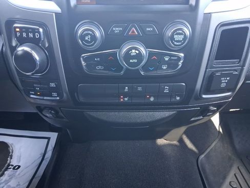 Used 2022 RAM 1500 Classic SLT w/ Electronics Group image 25