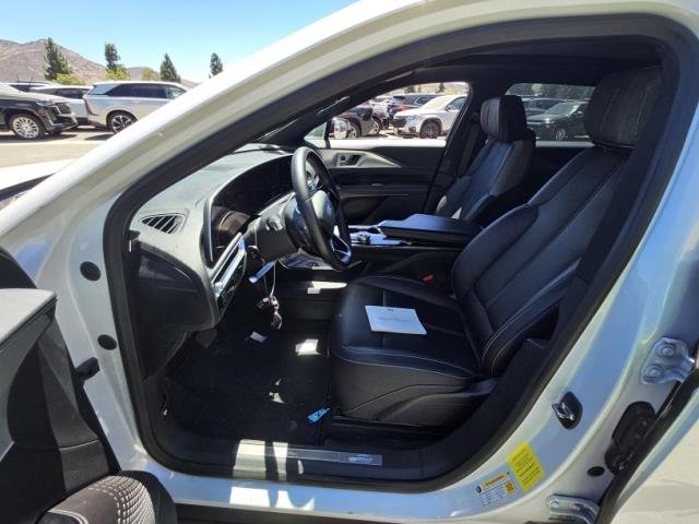 Used 2024 Cadillac Lyriq Tech RWD image 16