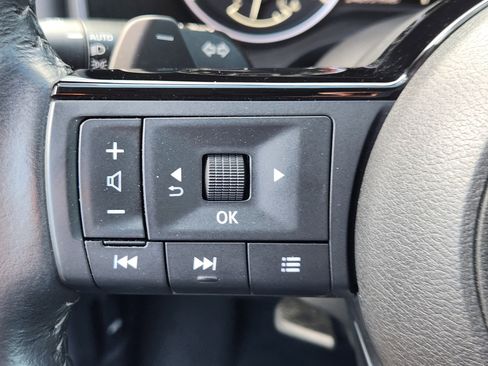 Certified 2023 Nissan Rogue SV w/ SV Premium Package image 23