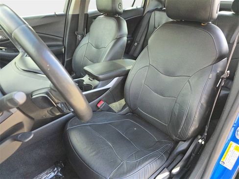 Used 2018 Chevrolet Volt LT w/ Comfort Package image 19