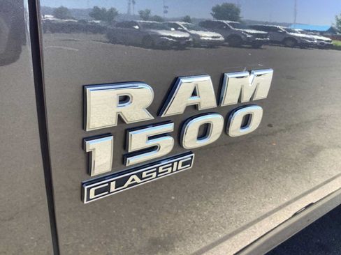 Used 2021 RAM 1500 Classic SLT AWD/4WD image 7