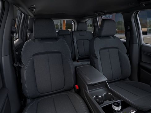 New 2026 Jeep Grand Cherokee Laredo X AWD/4WD image 17