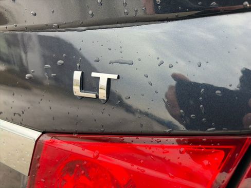 Used 2014 Chevrolet Cruze LT w/ RS Package image 10