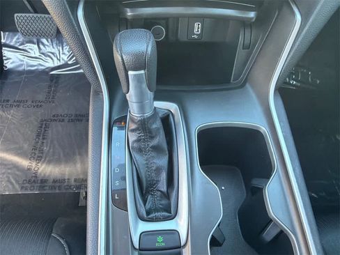 Used 2019 Honda Accord LX image 30