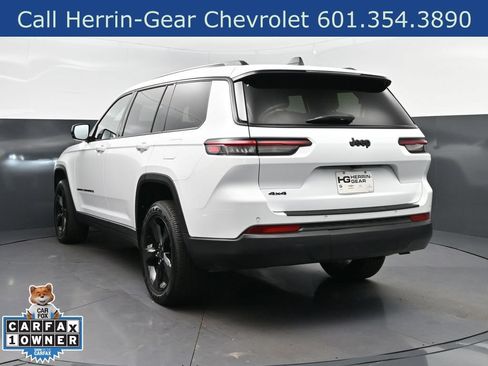 Used 2025 Jeep Grand Cherokee L Altitude AWD/4WD image 5