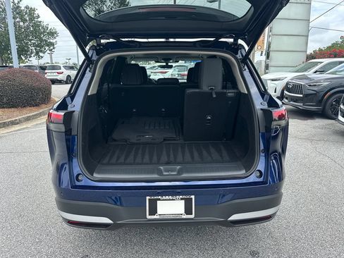 Used 2026 INFINITI QX60 Luxe w/ Cargo Package FWD image 15