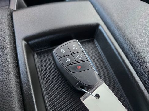 Used 2024 Chevrolet Silverado 1500 LT image 25