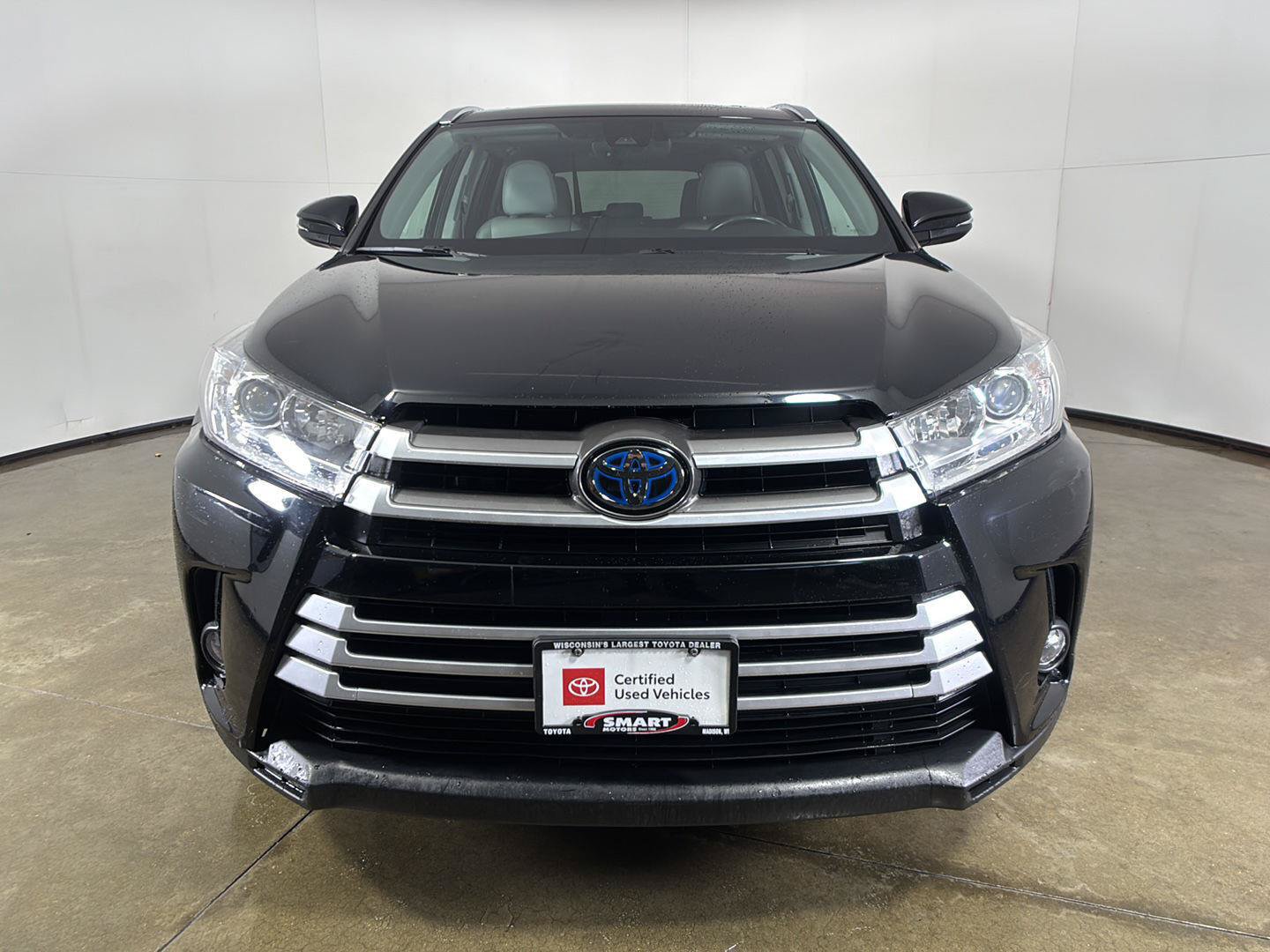 Used 2018 Toyota Highlander XLE AWD/4WD image 6