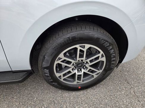 New 2026 Ford Expedition Max Active image 50