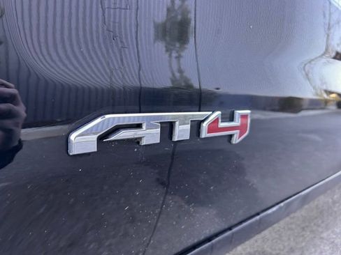 Used 2021 GMC Sierra 1500 AT4 w/ AT4 Preferred Package image 10