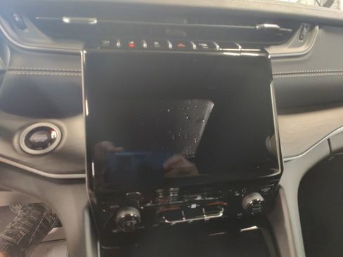 New 2025 Jeep Grand Cherokee L Limited w/ Black Appearance Package image 21