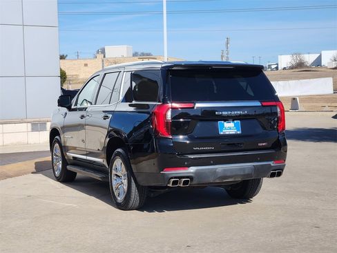 Used 2025 GMC Yukon Denali image 7